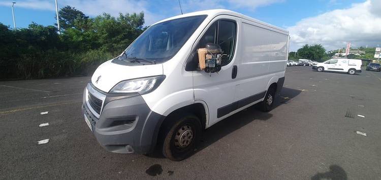 voiture occasion PEUGEOT BOXER à la Réunion disponible sur noutlauto.re