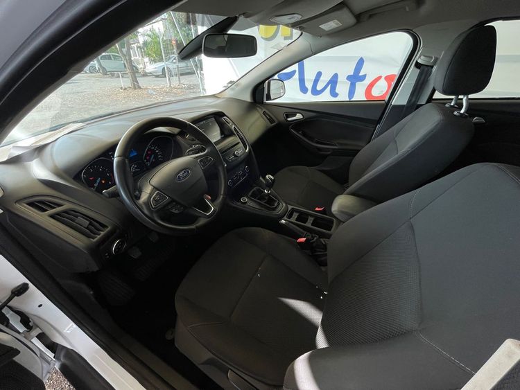 voiture occasion FORD FOCUS à la Réunion disponible sur noutlauto.re