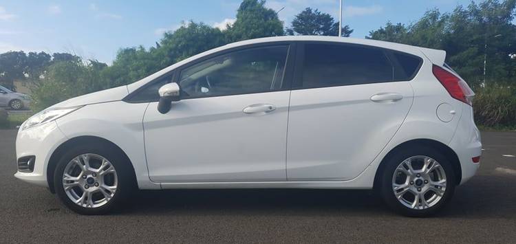 voiture occasion FORD FIESTA à la Réunion disponible sur noutlauto.re