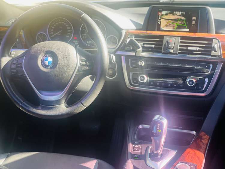 voiture occasion BMW SERIE 3 à la Réunion disponible sur noutlauto.re