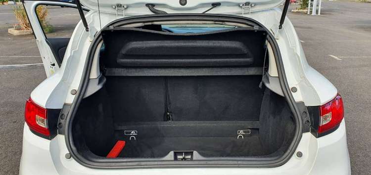 voiture occasion RENAULT CLIO à la Réunion disponible sur noutlauto.re