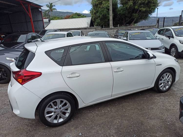 voiture occasion TOYOTA AURIS à la Réunion disponible sur noutlauto.re