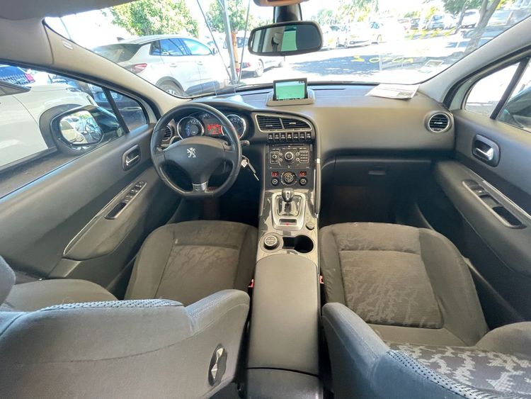 voiture occasion PEUGEOT 3008 à la Réunion disponible sur noutlauto.re
