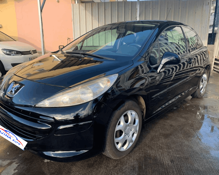 voiture occasion PEUGEOT 207 à la Réunion disponible sur noutlauto.re