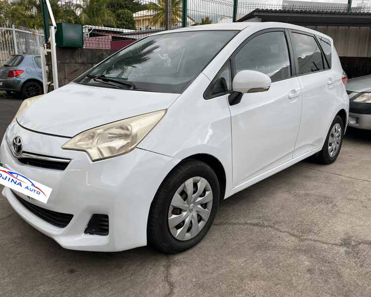 voiture occasion TOYOTA VERSO-S à la Réunion disponible sur noutlauto.re