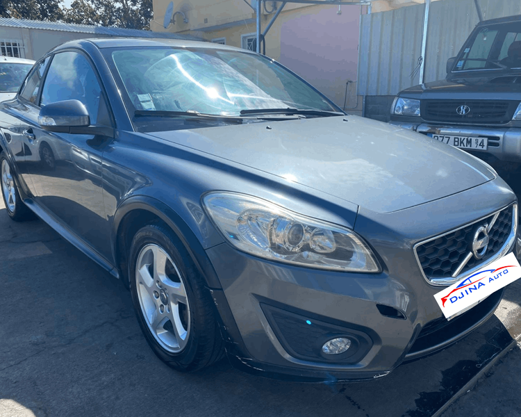 voiture occasion VOLVO C 30 à la Réunion disponible sur noutlauto.re