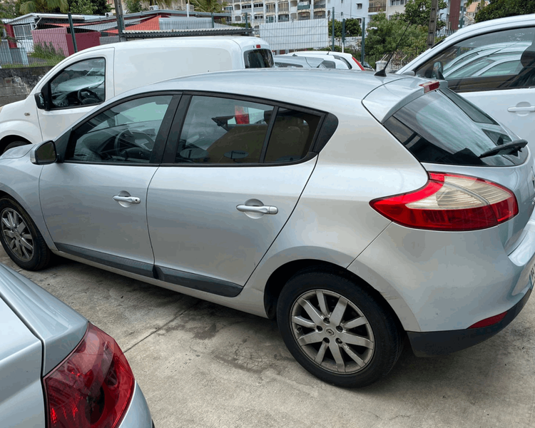 voiture occasion RENAULT MEGANE à la Réunion disponible sur noutlauto.re