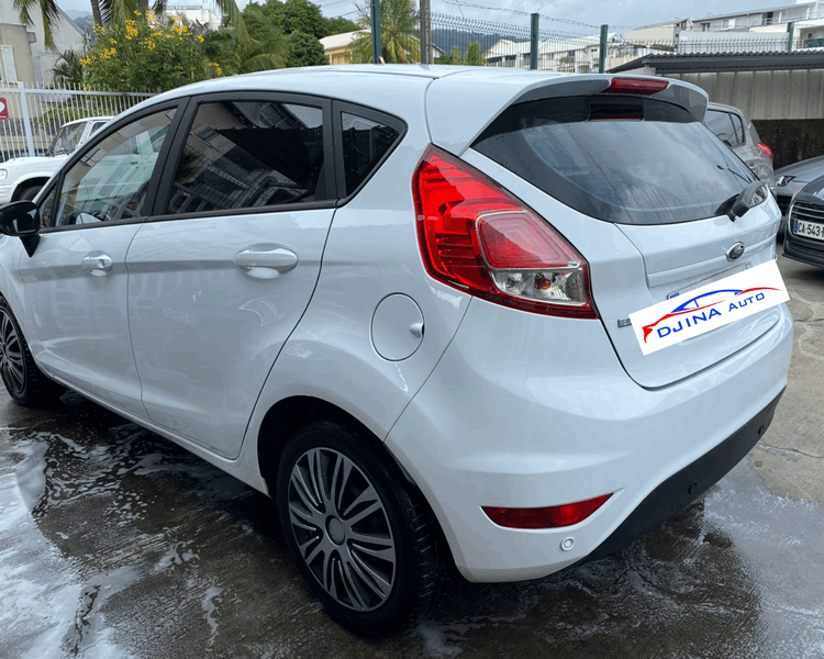 voiture occasion FORD FIESTA à la Réunion disponible sur noutlauto.re