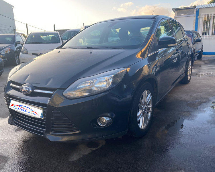 voiture occasion FORD FOCUS à la Réunion disponible sur noutlauto.re