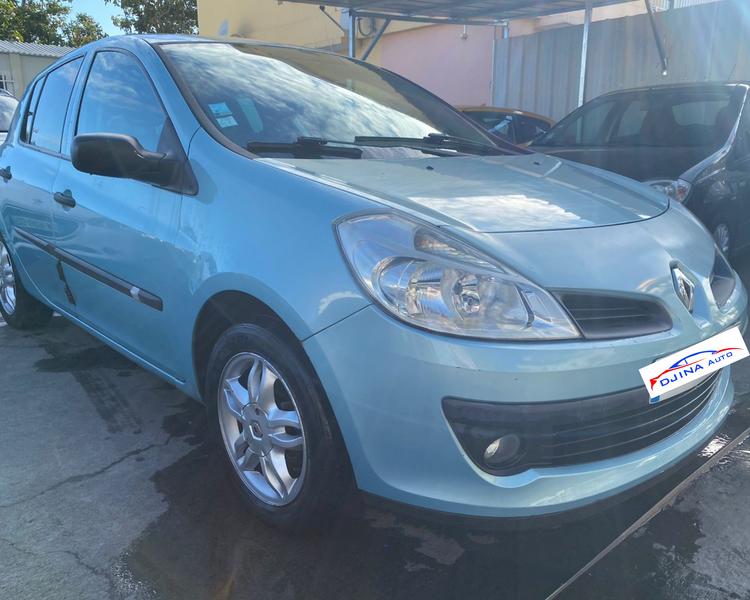 voiture occasion RENAULT CLIO à la Réunion disponible sur noutlauto.re