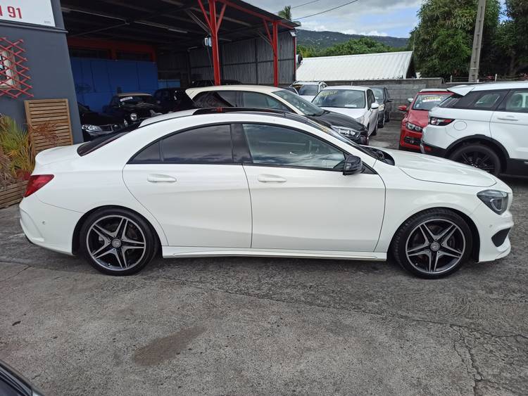 voiture occasion MERCEDES CLASSE CLA à la Réunion disponible sur noutlauto.re
