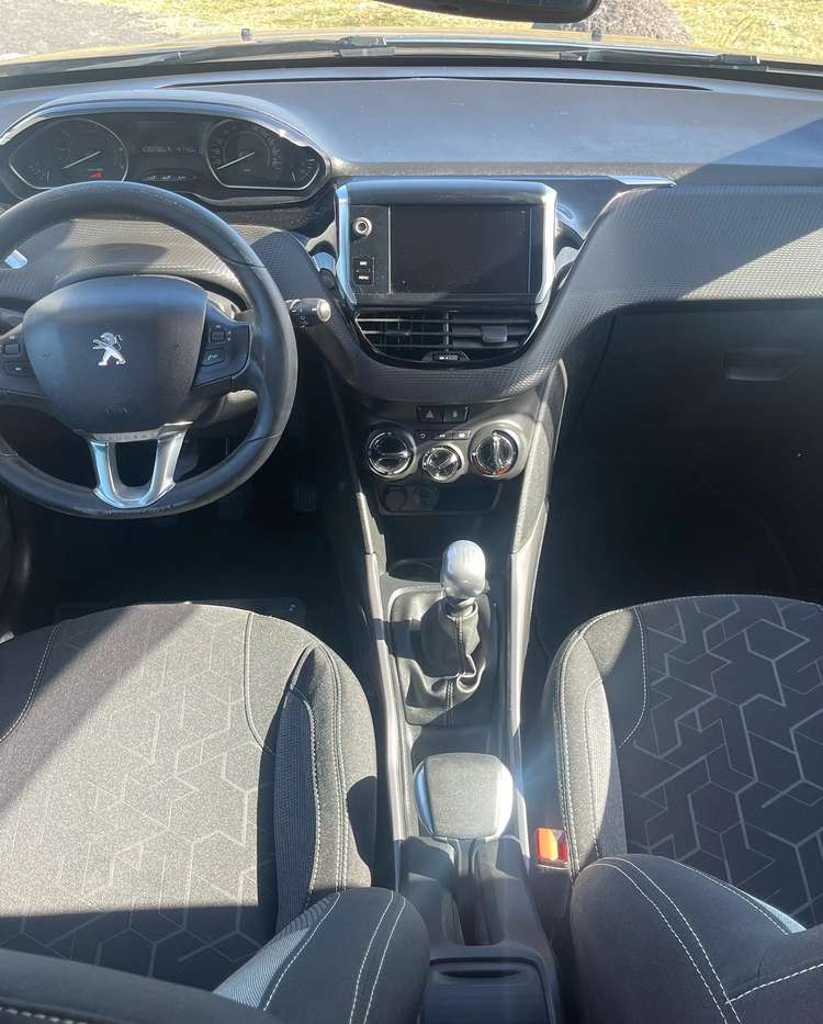 voiture occasion PEUGEOT 2008 à la Réunion disponible sur noutlauto.re