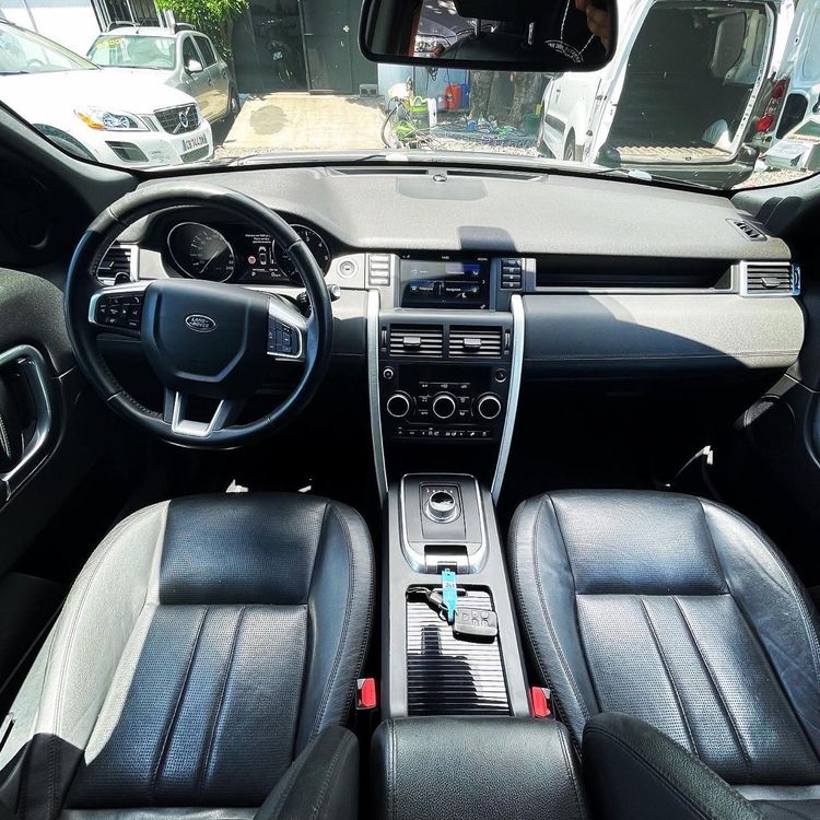 voiture occasion LAND ROVER DISCOVERY à la Réunion disponible sur noutlauto.re