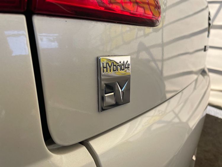 voiture occasion PEUGEOT 3008 à la Réunion disponible sur noutlauto.re