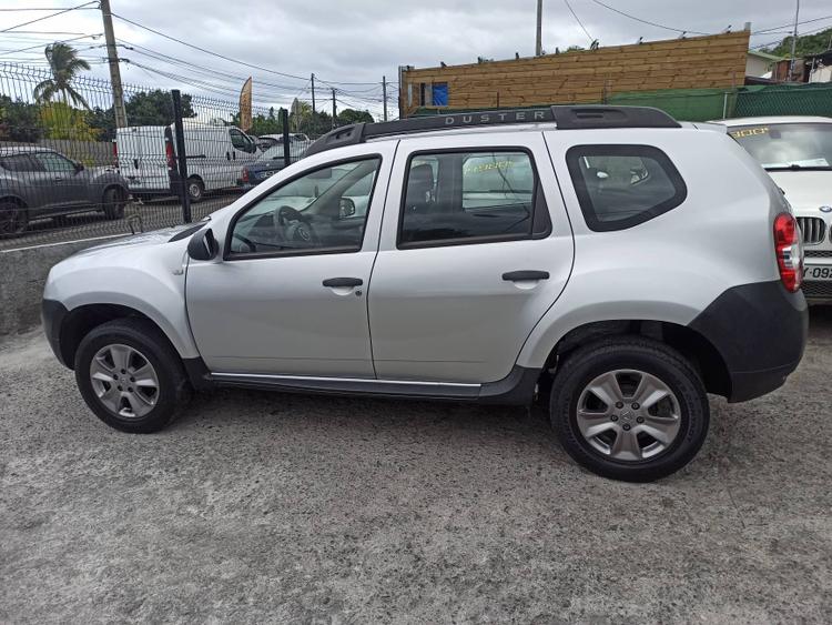 voiture occasion DACIA DUSTER à la Réunion disponible sur noutlauto.re