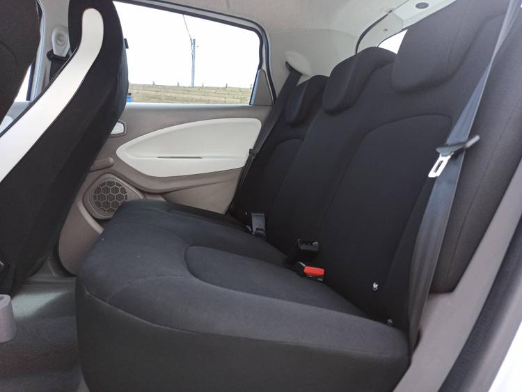 voiture occasion RENAULT ZOE à la Réunion disponible sur noutlauto.re