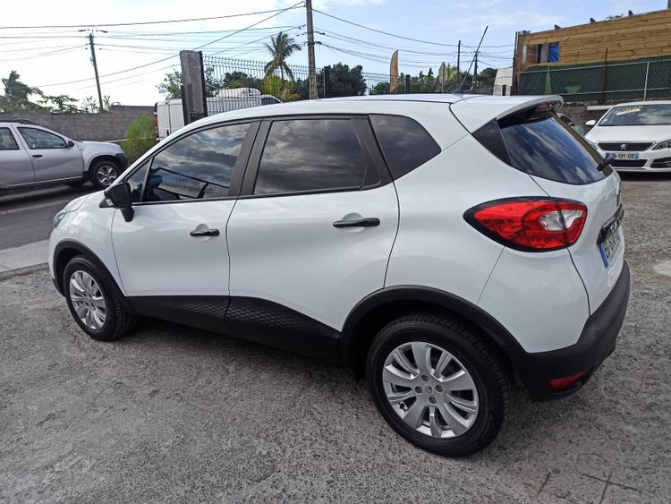voiture occasion RENAULT CAPTUR à la Réunion disponible sur noutlauto.re