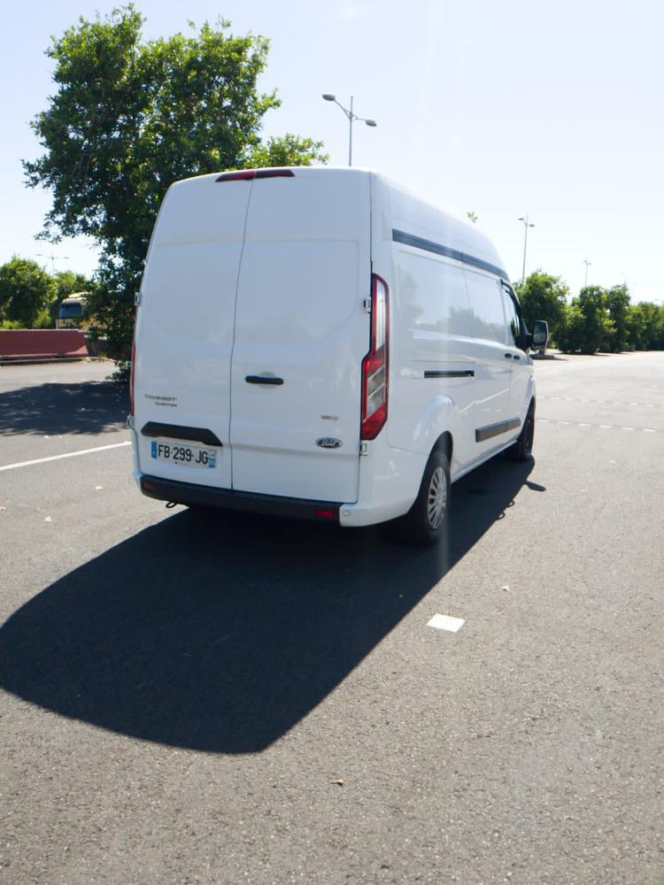 voiture occasion FORD TRANSIT CUSTOM à la Réunion disponible sur noutlauto.re