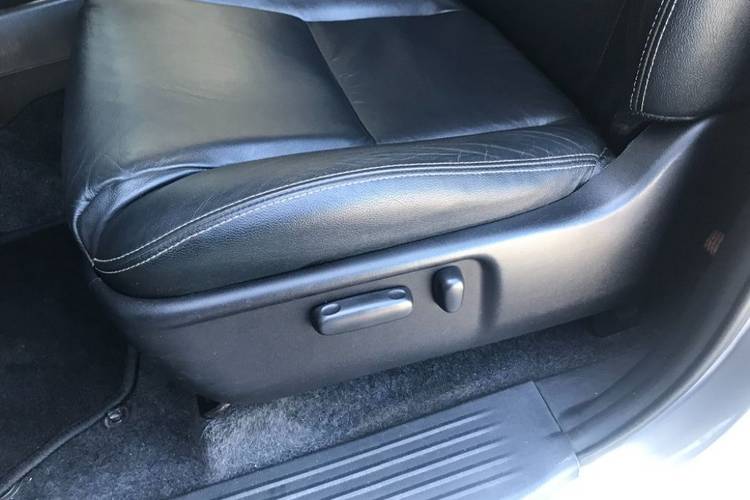 voiture occasion TOYOTA HILUX à la Réunion disponible sur noutlauto.re