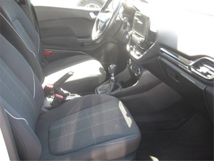 voiture occasion FORD FIESTA à la Réunion disponible sur noutlauto.re