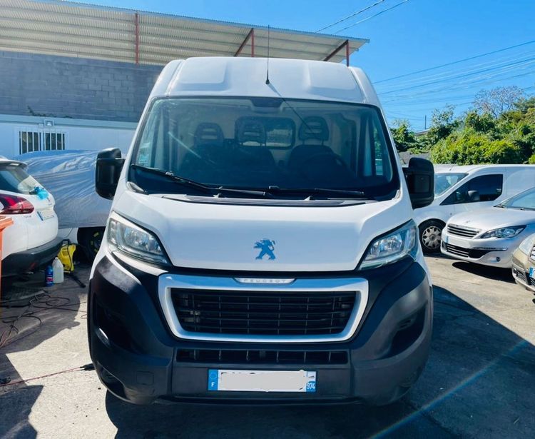 voiture occasion PEUGEOT BOXER à la Réunion disponible sur noutlauto.re