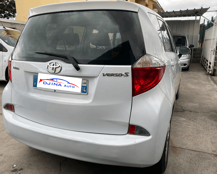 voiture occasion TOYOTA VERSO-S à la Réunion disponible sur noutlauto.re