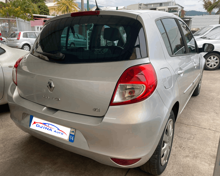 voiture occasion RENAULT CLIO à la Réunion disponible sur noutlauto.re