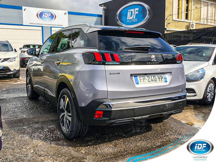 voiture occasion PEUGEOT 3008 à la Réunion disponible sur noutlauto.re