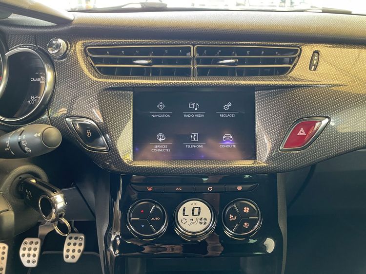 voiture occasion DS DS3 à la Réunion disponible sur noutlauto.re