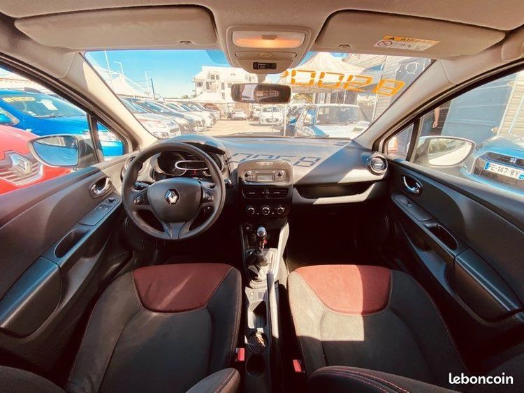 voiture occasion RENAULT CLIO à la Réunion disponible sur noutlauto.re
