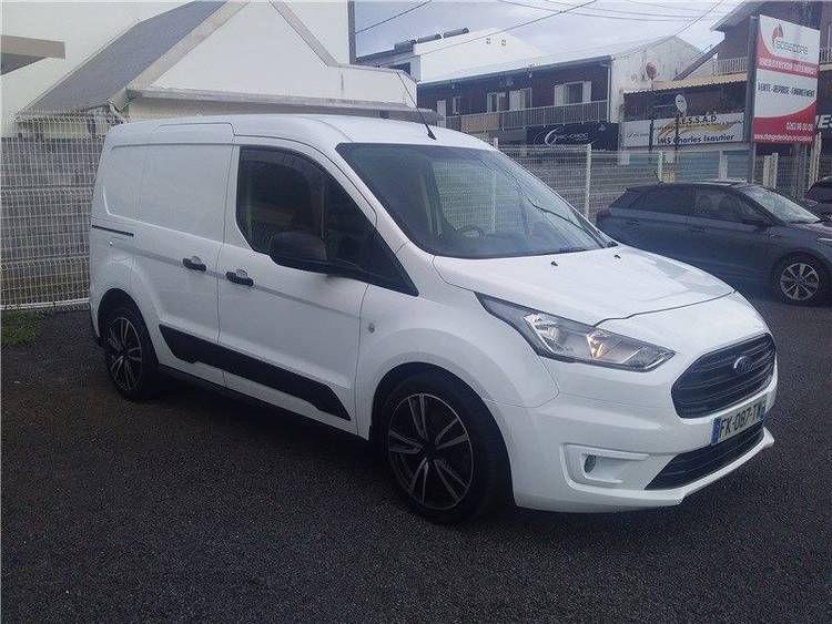 voiture occasion FORD TRANSIT CONNECT à la Réunion disponible sur noutlauto.re