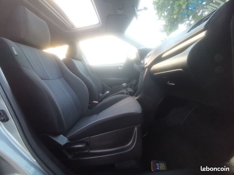 voiture occasion SUZUKI SWIFT à la Réunion disponible sur noutlauto.re