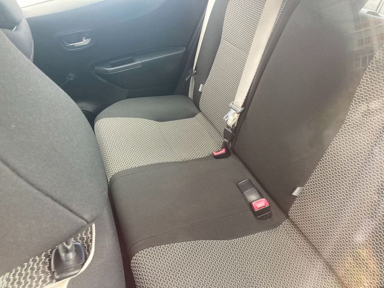 voiture occasion TOYOTA YARIS à la Réunion disponible sur noutlauto.re