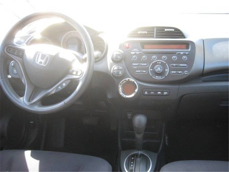 voiture occasion HONDA JAZZ à la Réunion disponible sur noutlauto.re