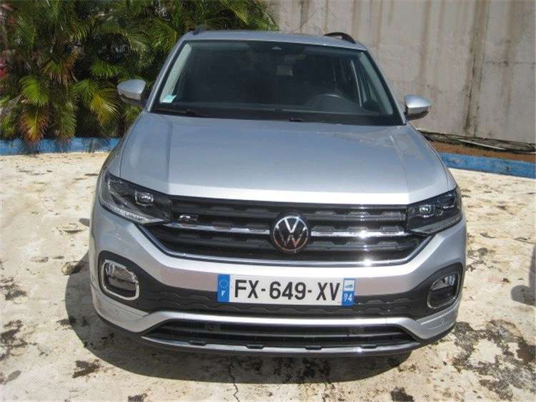 voiture occasion VOLKSWAGEN T-CROSS à la Réunion disponible sur noutlauto.re
