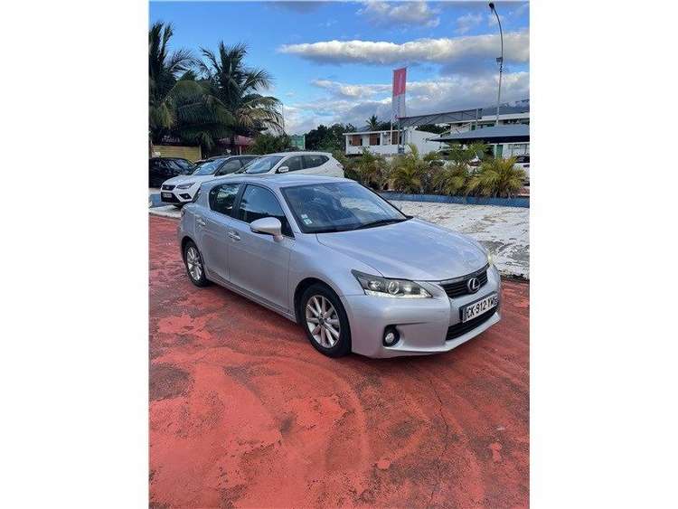 voiture occasion LEXUS CT 200 à la Réunion disponible sur noutlauto.re