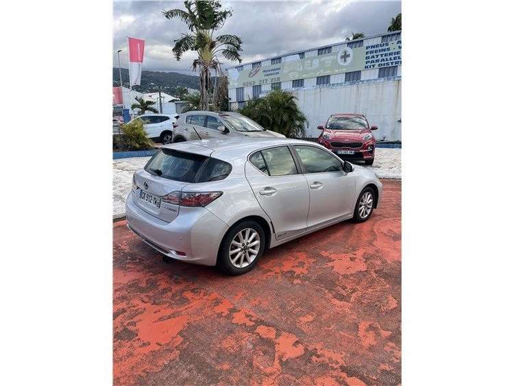 voiture occasion LEXUS CT 200 à la Réunion disponible sur noutlauto.re