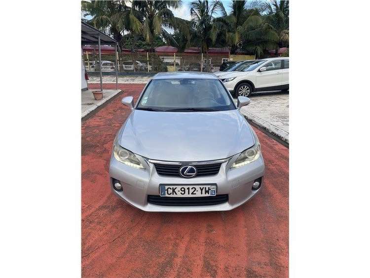voiture occasion LEXUS CT 200 à la Réunion disponible sur noutlauto.re