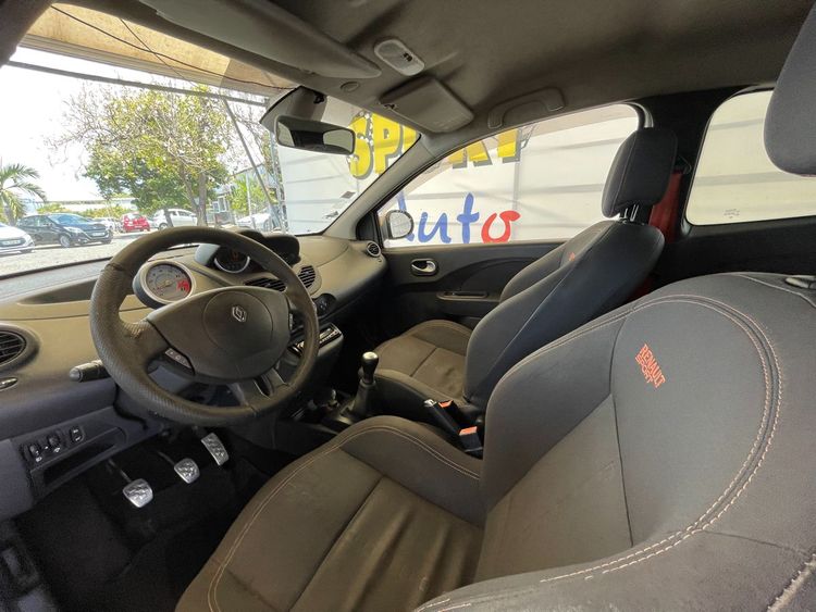 voiture occasion RENAULT TWINGO à la Réunion disponible sur noutlauto.re
