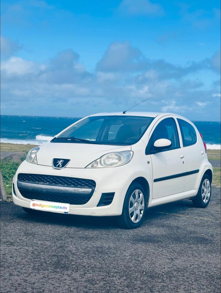 voiture occasion PEUGEOT 107 à la Réunion disponible sur noutlauto.re