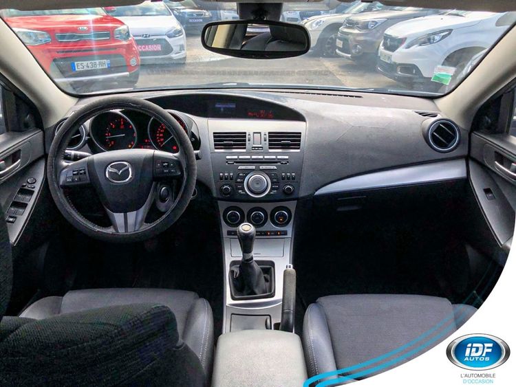 voiture occasion MAZDA 3 à la Réunion disponible sur noutlauto.re