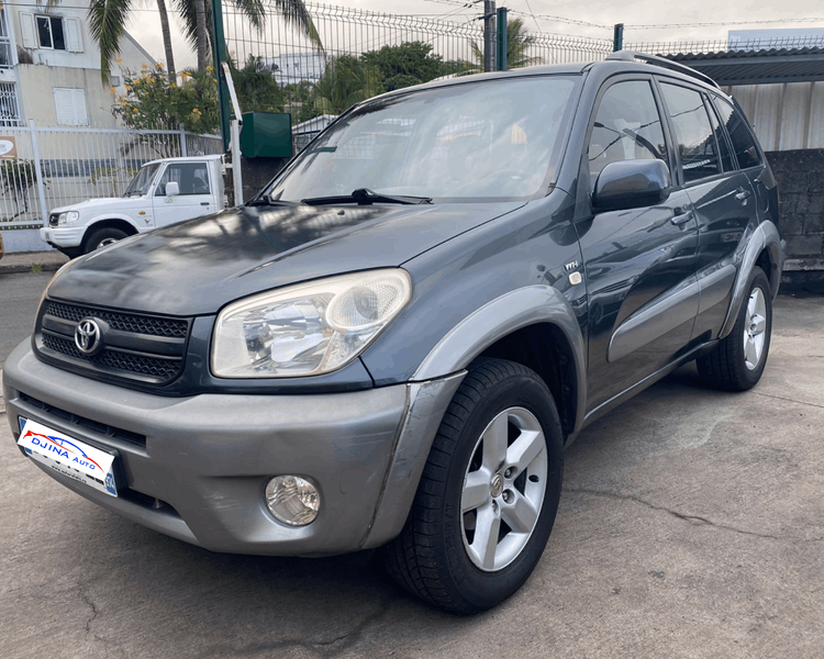 voiture occasion TOYOTA RAV4 à la Réunion disponible sur noutlauto.re