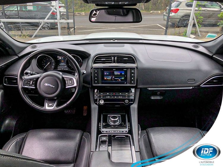 voiture occasion JAGUAR F-PACE à la Réunion disponible sur noutlauto.re