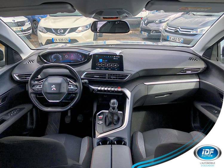 voiture occasion PEUGEOT 3008 à la Réunion disponible sur noutlauto.re