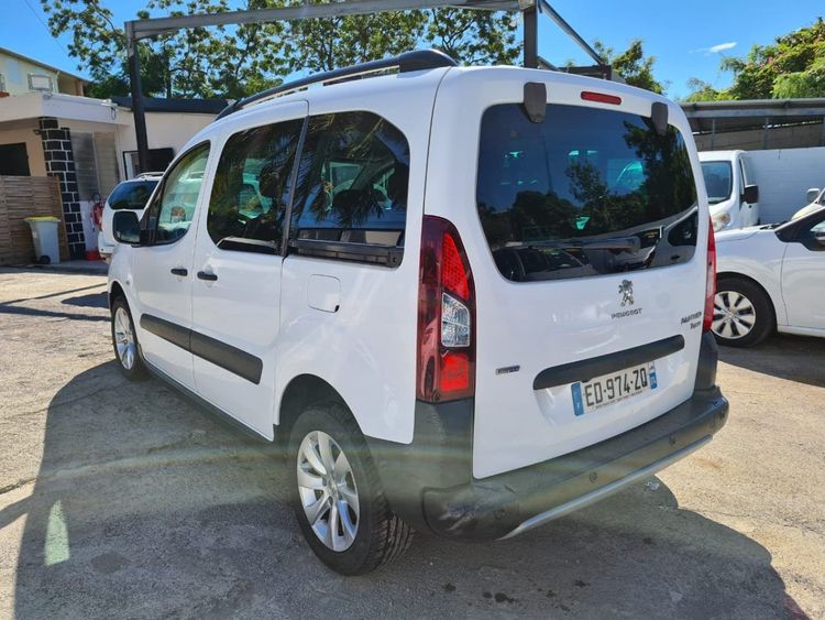 voiture occasion PEUGEOT PARTNER à la Réunion disponible sur noutlauto.re