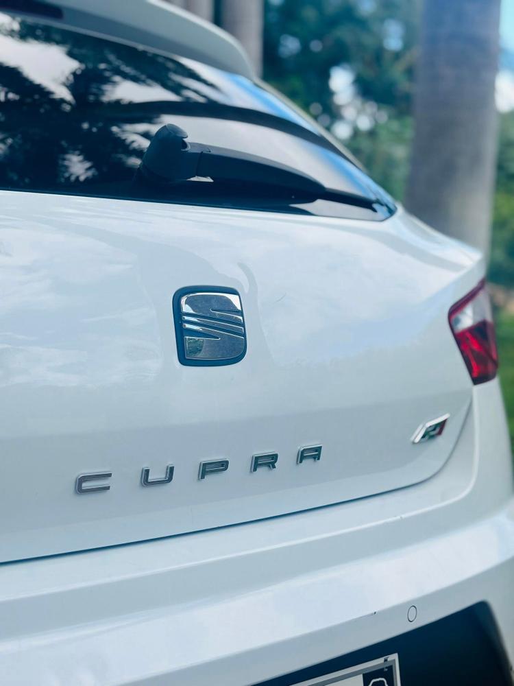 voiture occasion SEAT IBIZA à la Réunion disponible sur noutlauto.re