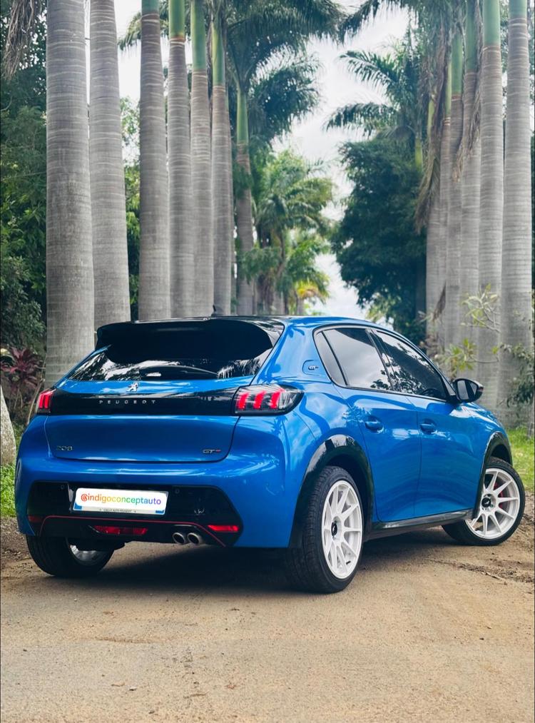 voiture occasion PEUGEOT 208 à la Réunion disponible sur noutlauto.re