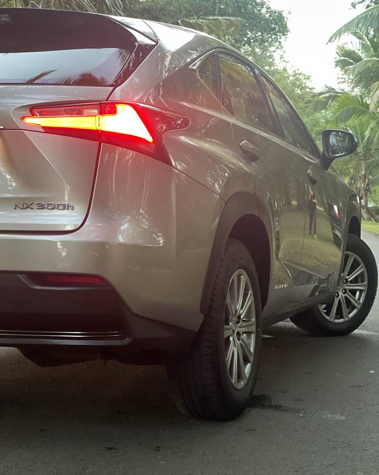 voiture occasion LEXUS NX à la Réunion disponible sur noutlauto.re