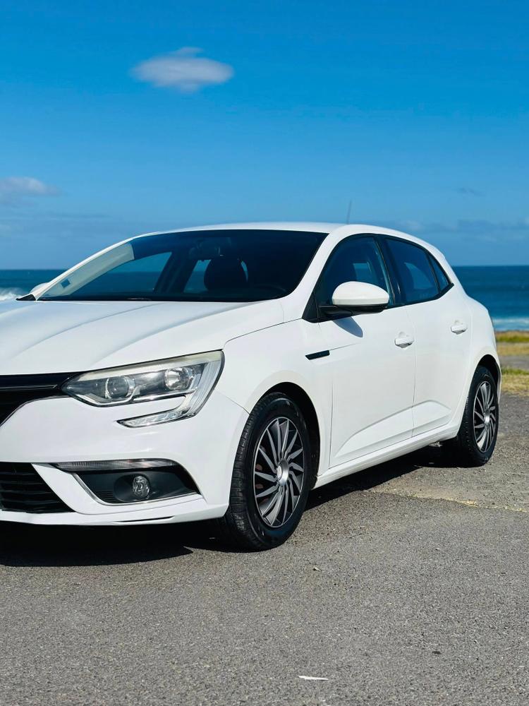 voiture occasion RENAULT MEGANE à la Réunion disponible sur noutlauto.re