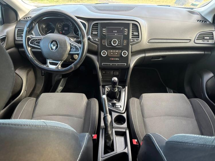 voiture occasion RENAULT MEGANE à la Réunion disponible sur noutlauto.re